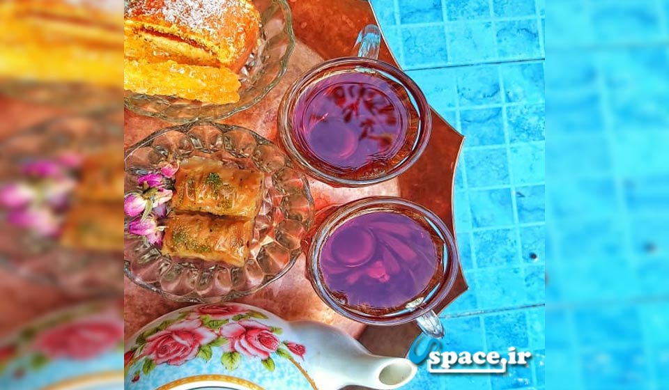 خوراکی های لذیذ هتل سنتی آنام - زنجان